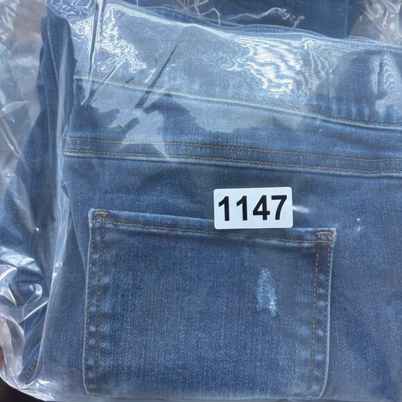 Spanx Skinny Pull On Jeans Medium Wash Distressed Women’s Size Medium - Picture 11 of 11